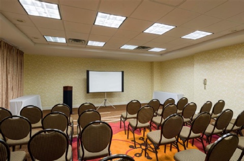 Hilton Garden Inn Queens/JFK , NY 11430 near John F Kennedy Intl Airport View Point 3