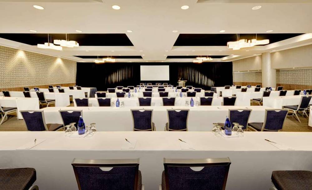 Radisson Blu Toronto Downtown 3